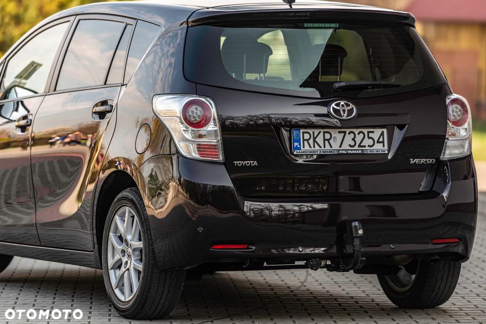 Toyota Verso 1.8 Edition - 6