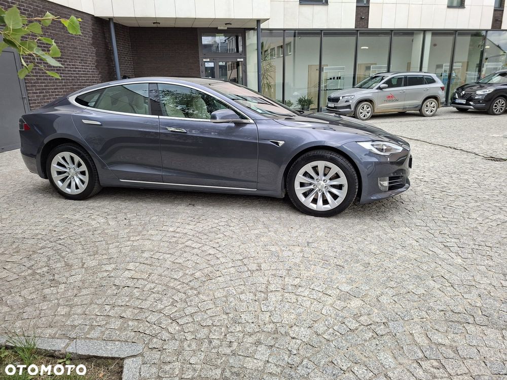 Tesla Model S Maximale Reichweite - 33