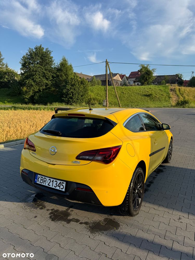 Opel Astra - 2