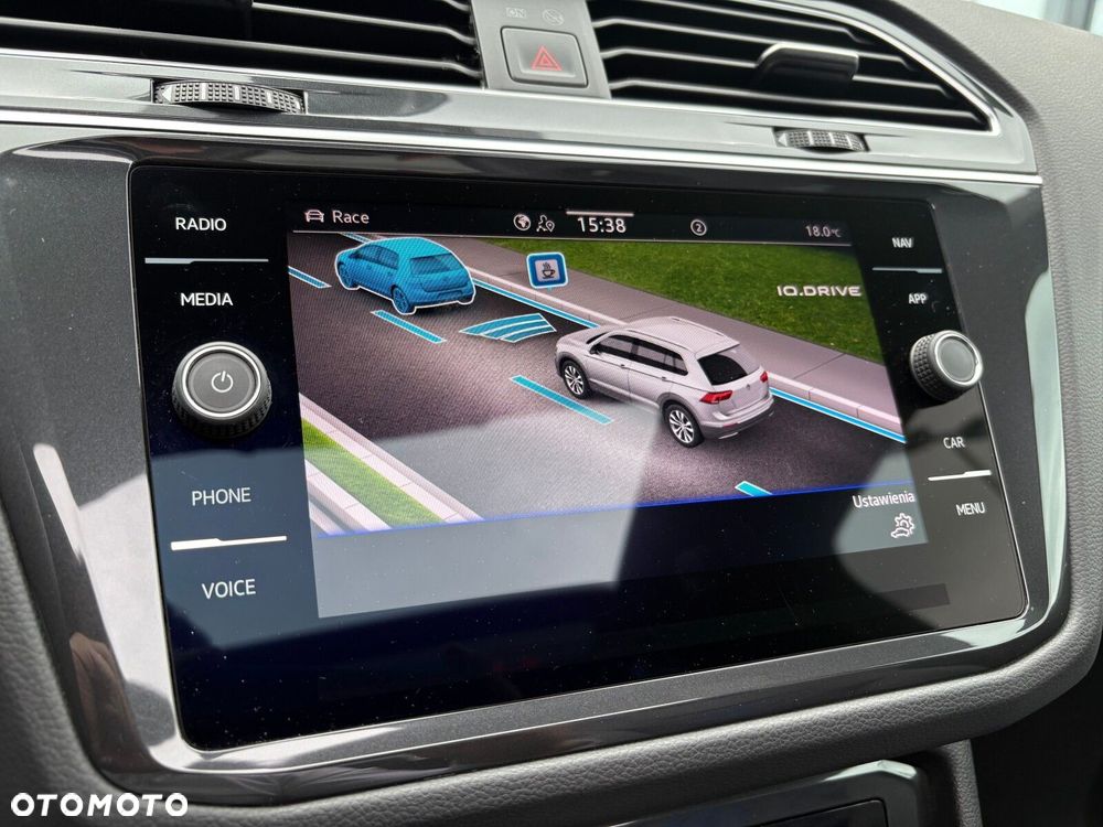 Volkswagen Tiguan - 33