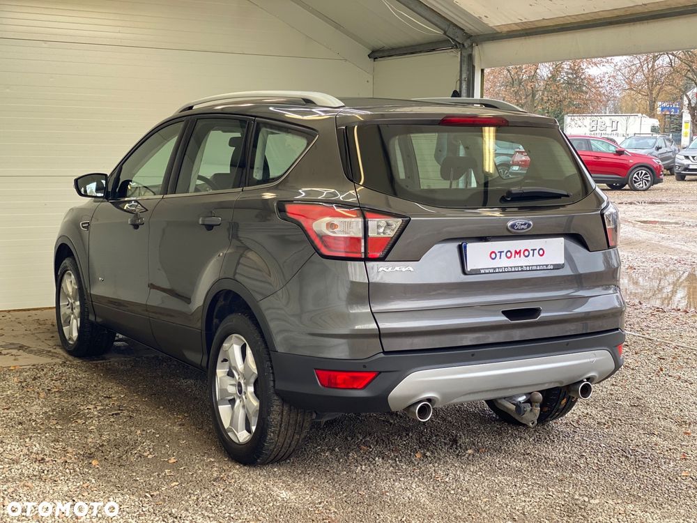 Ford Kuga 2.0 TDCi AWD Trend - 4