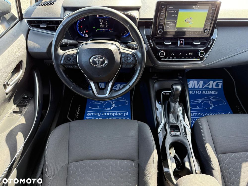 Toyota Corolla 1.8 Hybrid Comfort - 24