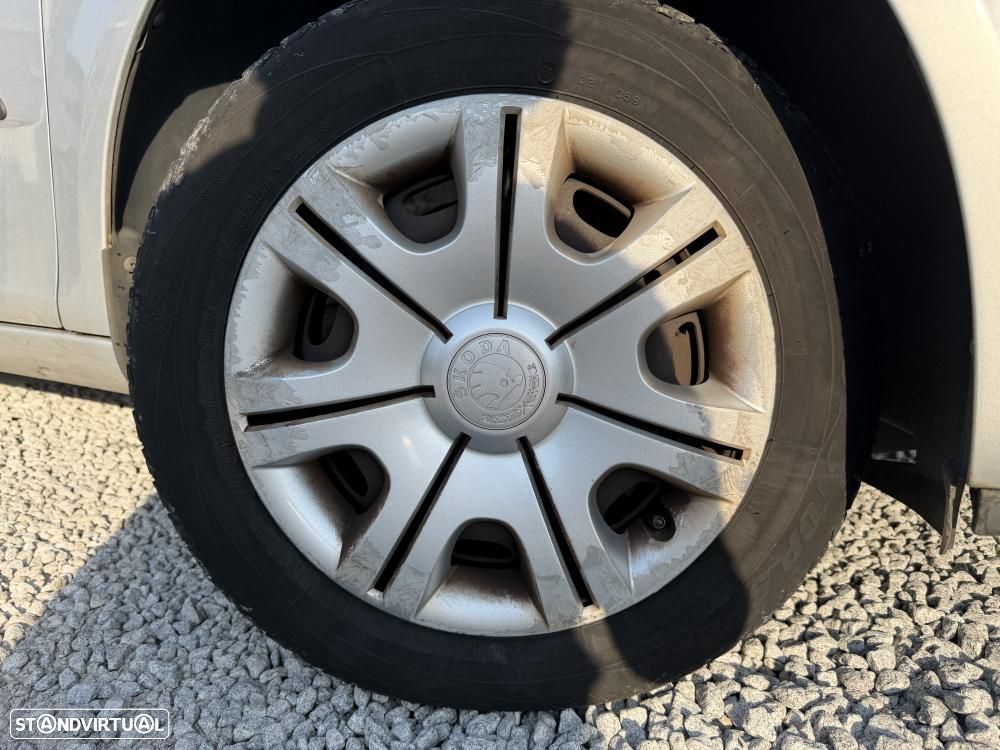 Skoda Fabia 1.2 Elegance - 4