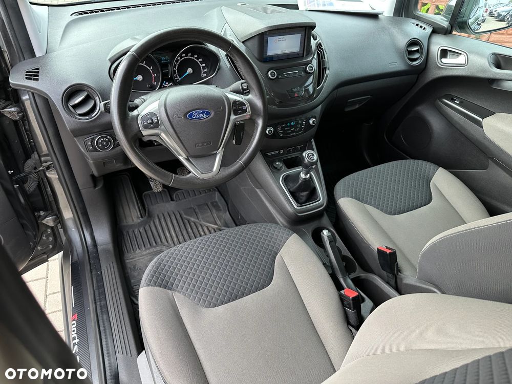 Ford Tourneo Courier - 7