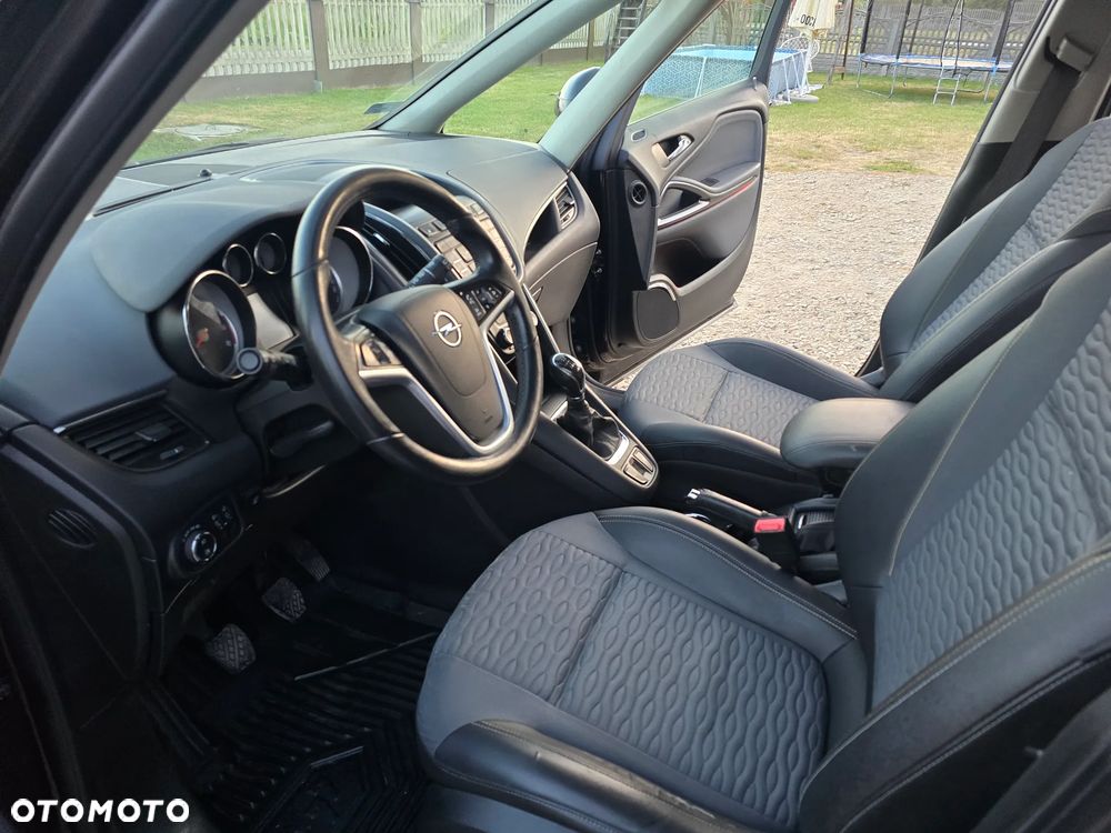 Opel Zafira Tourer 1.6 ECOTEC DIT ecoFLEX Start/Stop Edition - 13