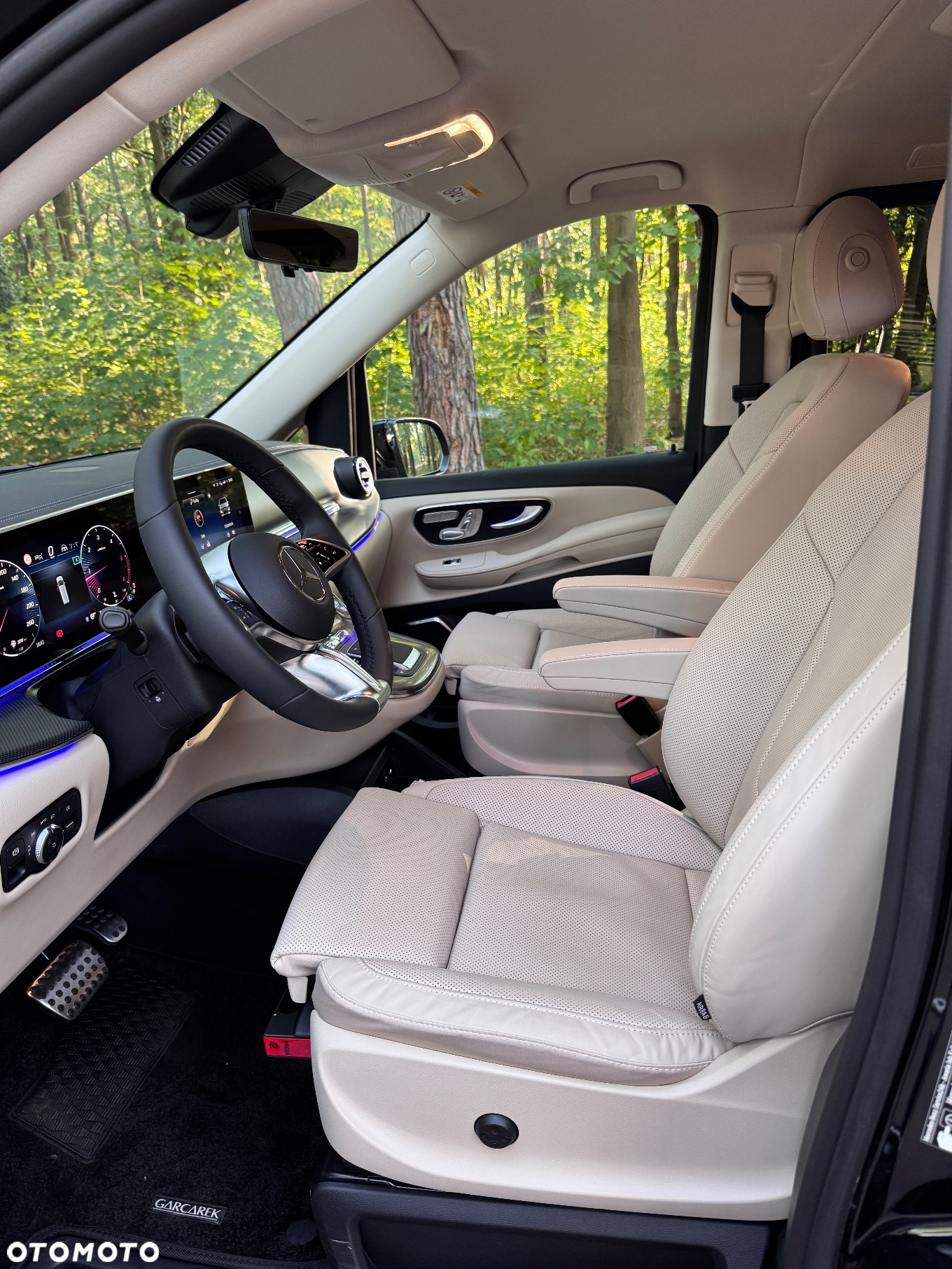 Mercedes-Benz Klasa V 300 d 4-Matic Avantgarde 9G-Tronic (ekstra d³) - 2