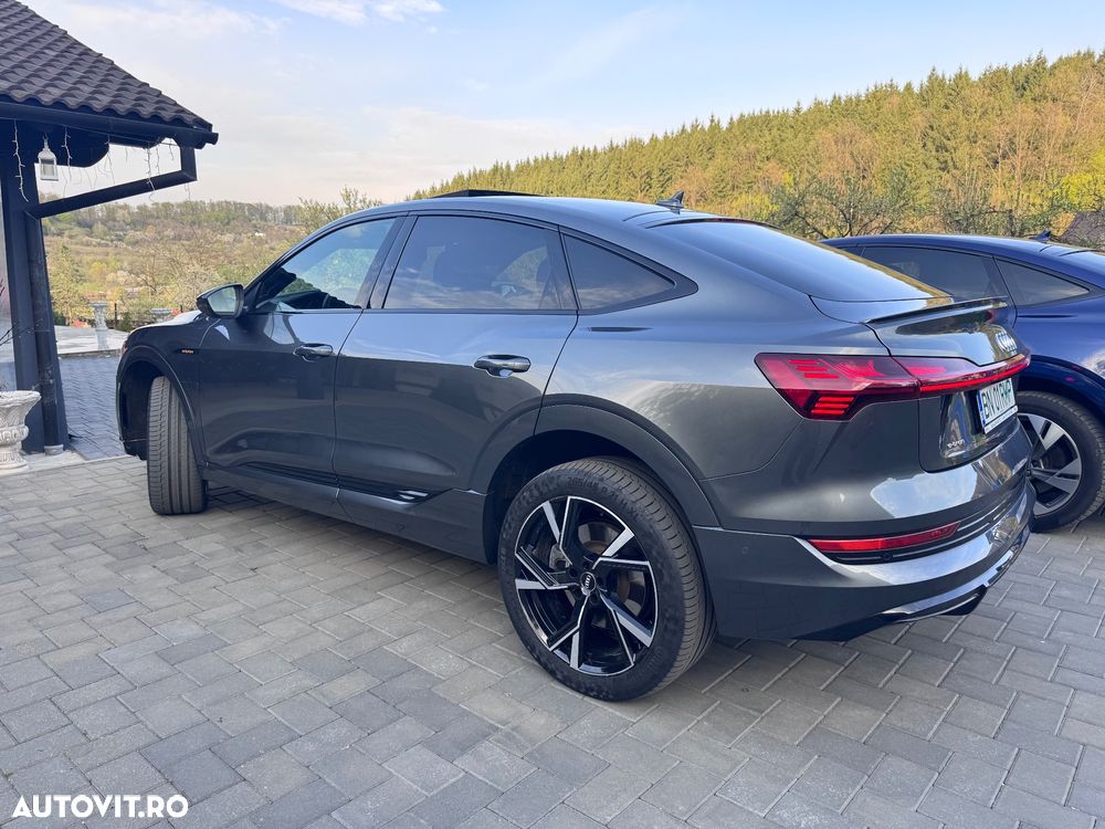 Audi e-tron - 18