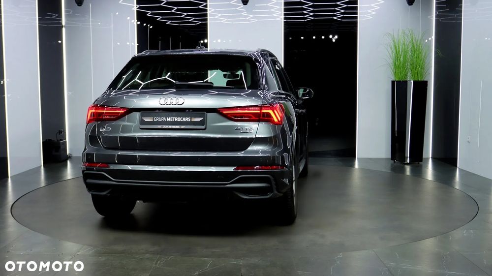 Audi Q3 40 TDI Quattro S Line S tronic - 9