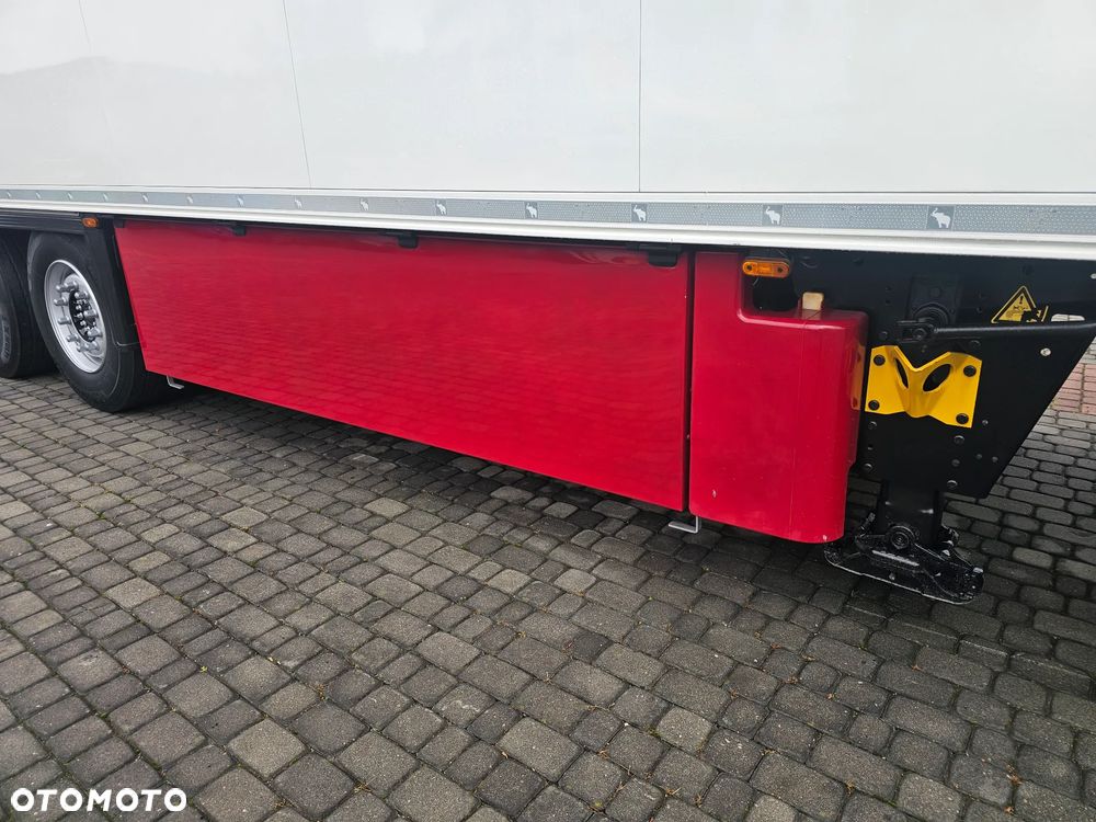 Schmitz Cargobull CHŁODNIA THERMO-KING SLXi300 Kwiatowa szer.2.50 - 12