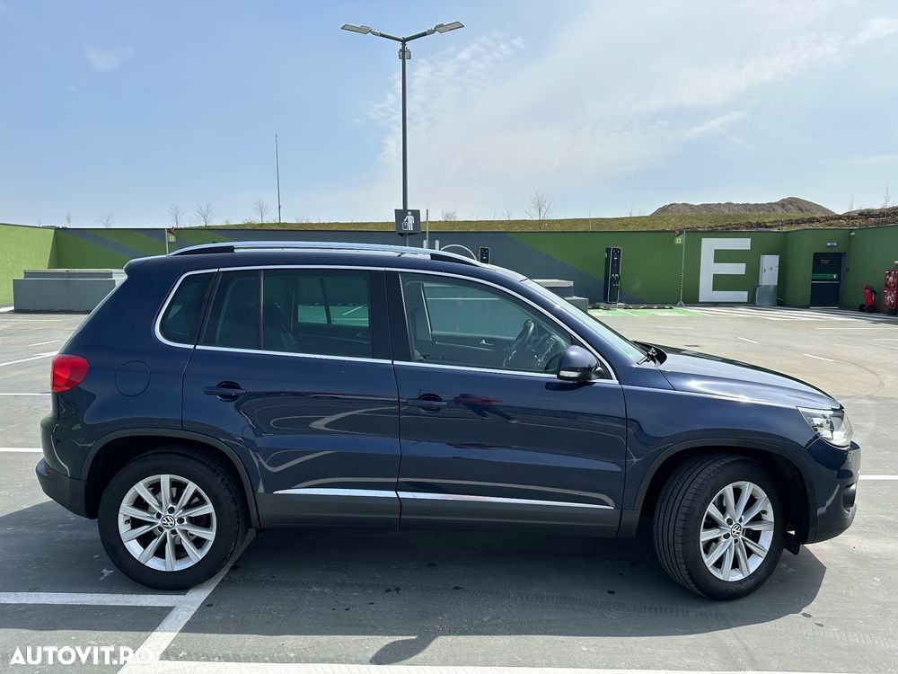 Volkswagen Tiguan - 4