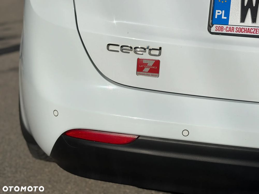 Kia Ceed 1.4 S - 40