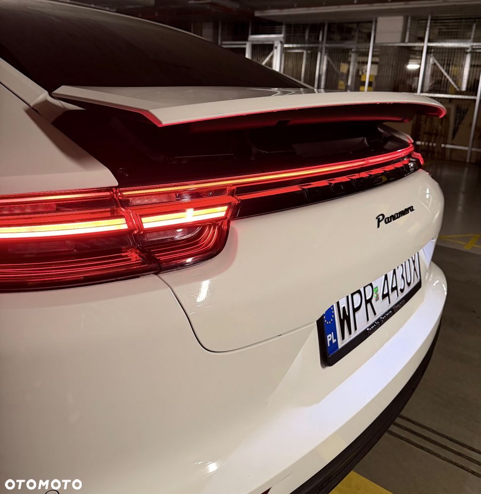 Porsche Panamera - 19