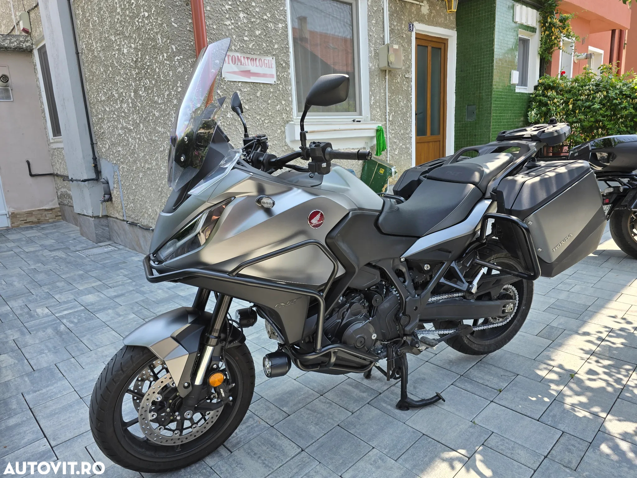 Honda NT 1100 - 8