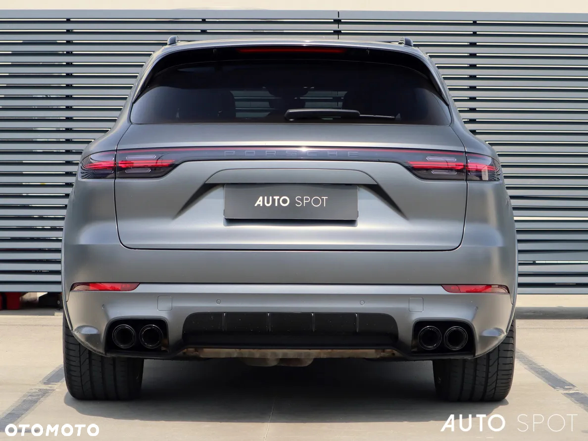 Porsche Cayenne Platinum Edition - 5