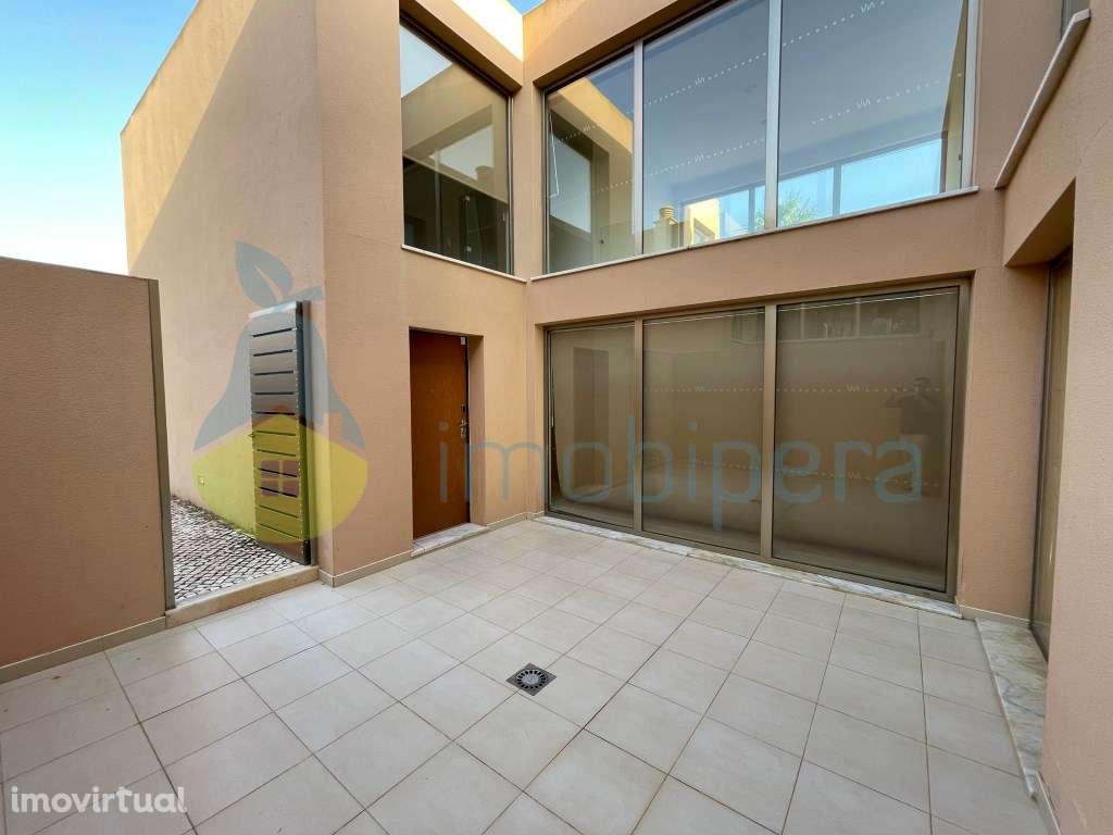 Moradia T4 na Herdade dos Salgados - Grande imagem: 2/37