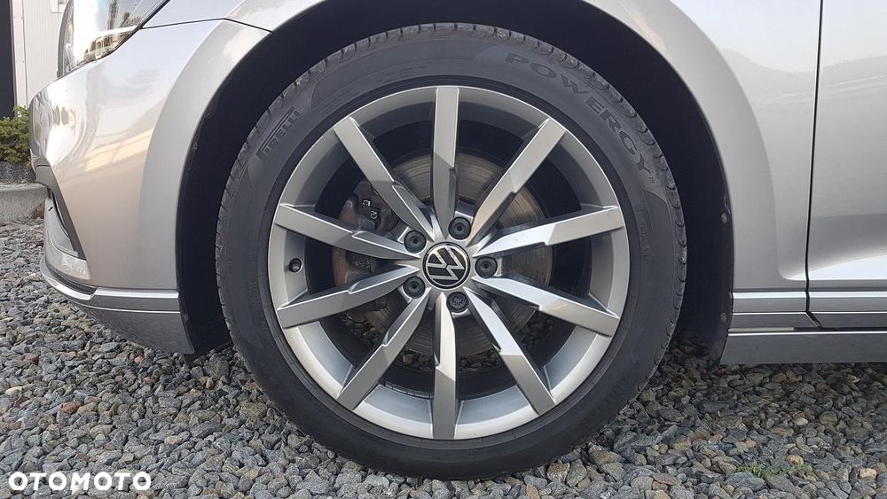 Volkswagen Passat 2.0 TSI Business DSG - 38