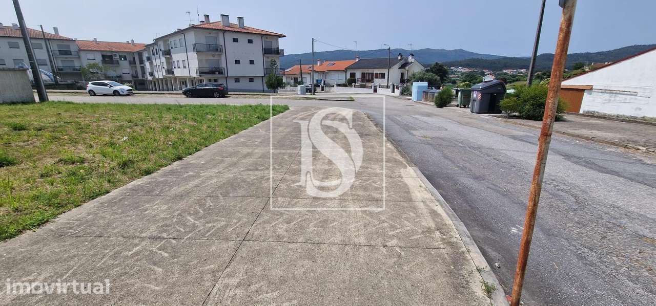 Terreno  Venda em Santa Marta de Portuzelo,Viana do Castelo - Grande imagem: 3/4