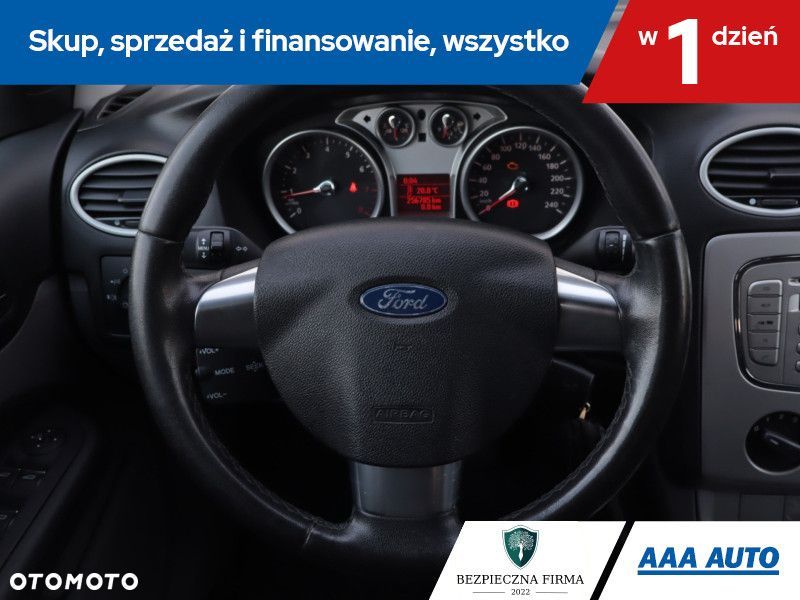 Ford Focus SW - 18