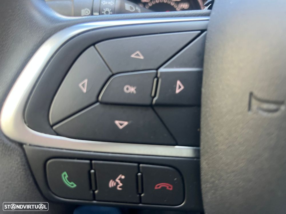 Fiat Tipo Station Wagon 1.3 M-Jet Lounge - 26