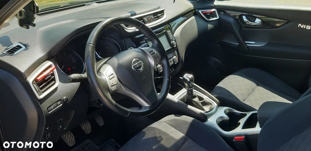 Nissan Qashqai 1.2 DIG-T N-Tec EU6 - 28
