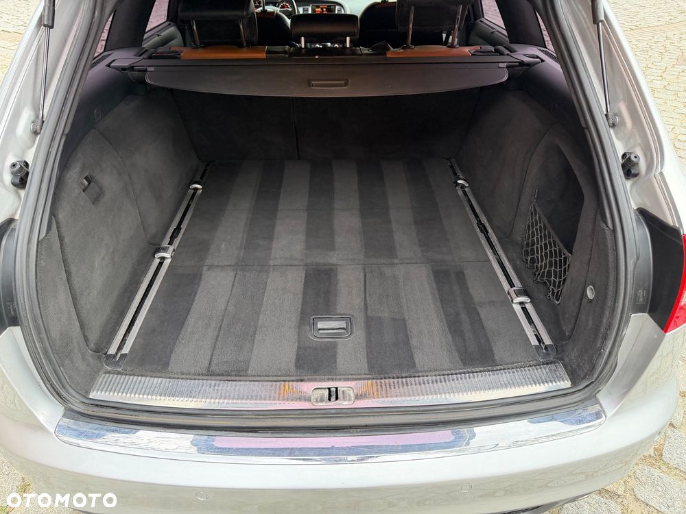 Audi A6 Avant 3.0 TDI DPF quattro tiptronic - 23