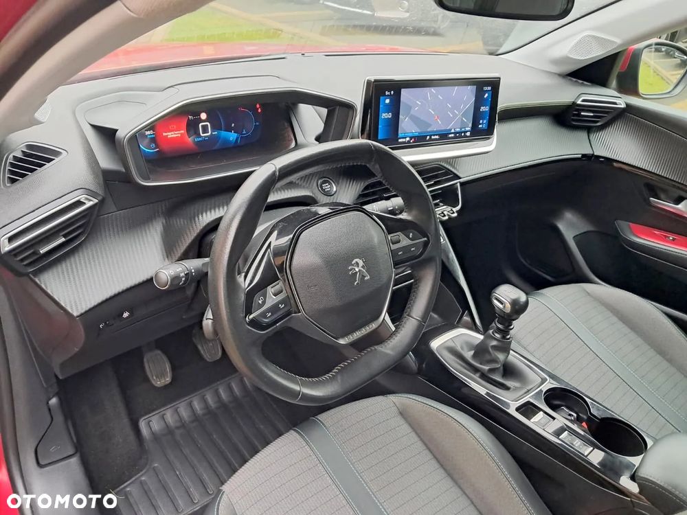 Peugeot 208 PureTech 100 Allure - 10