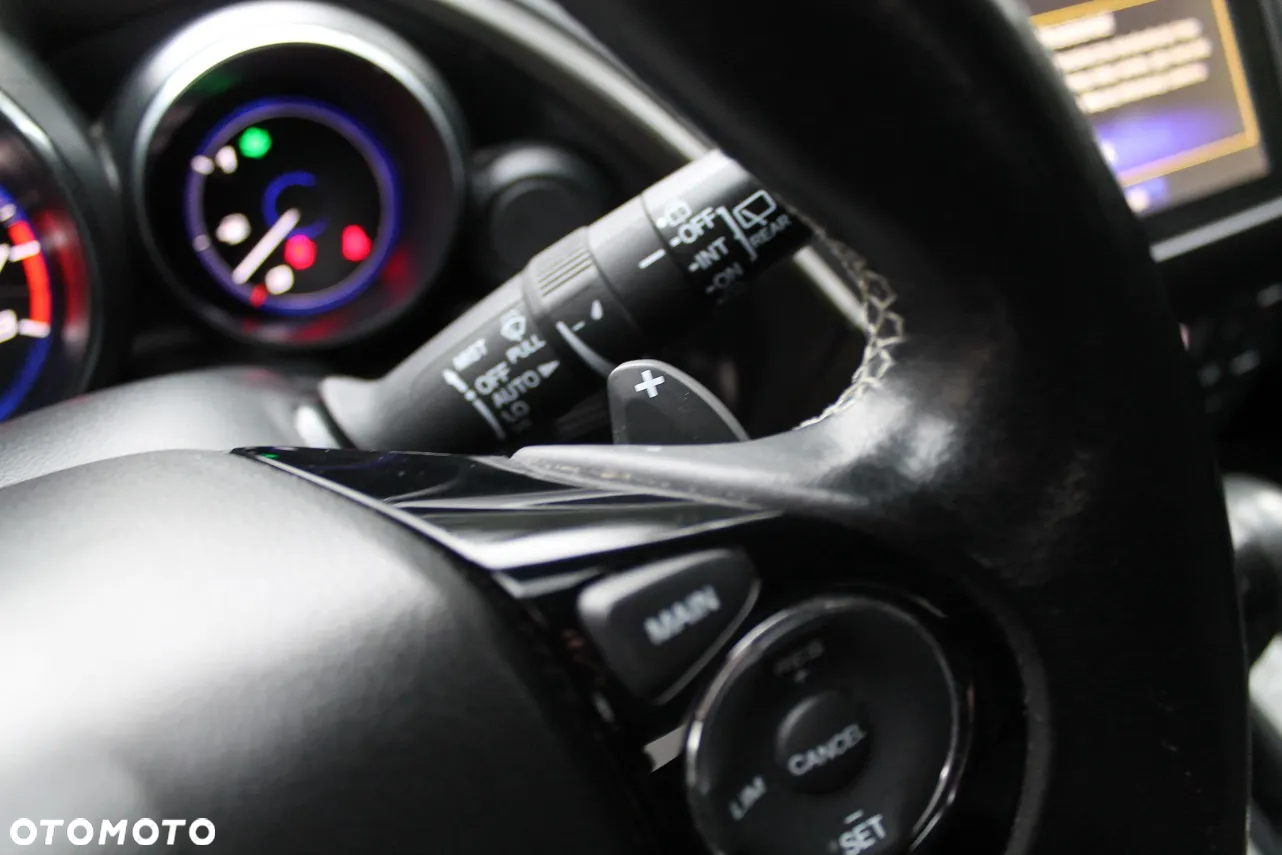 Honda Civic 1.8 Elegance - 33
