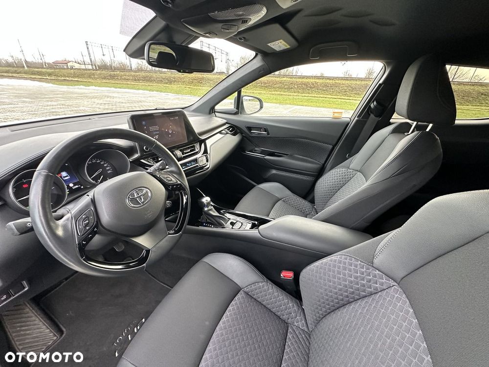 Toyota C-HR 1.8 Hybrid Style - 10