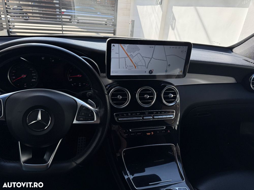 Mercedes-Benz GLC Coupe 250 4Matic 9G-TRONIC - 17