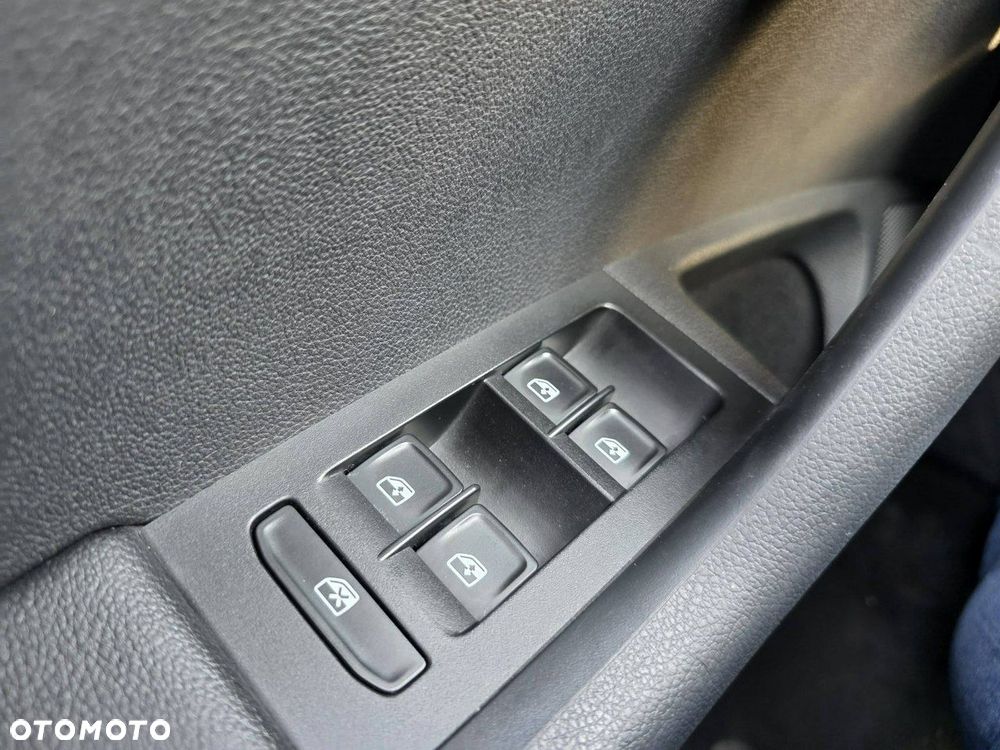 Skoda Octavia 2.0 TDI Ambition - 14