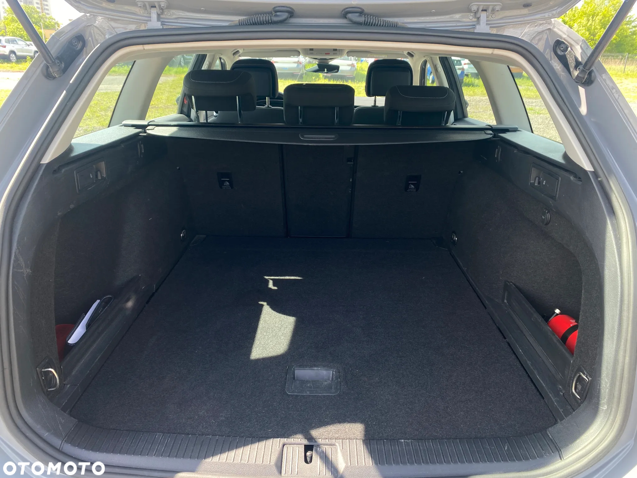 Volkswagen Passat 1.5 TSI EVO Business - 29