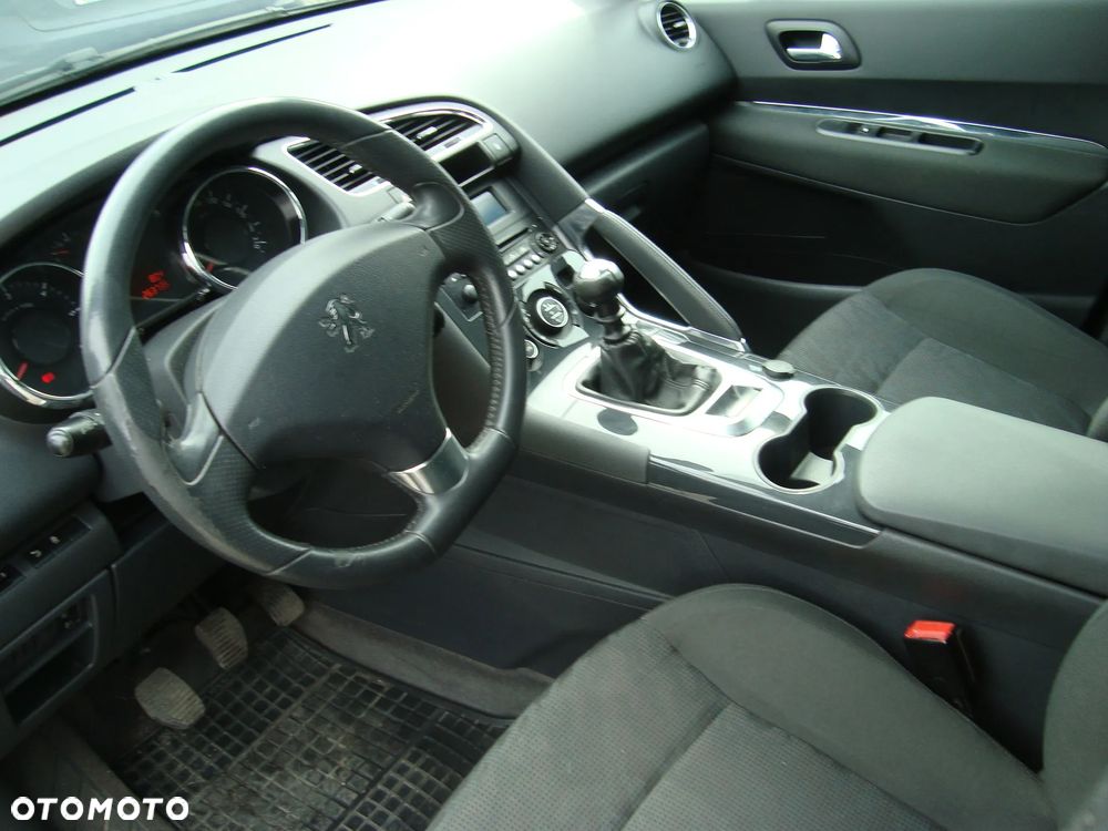 Peugeot 3008 - 9