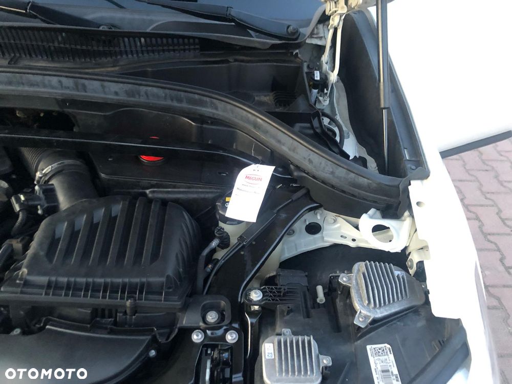 BMW X1 sDrive18d xLine - 18