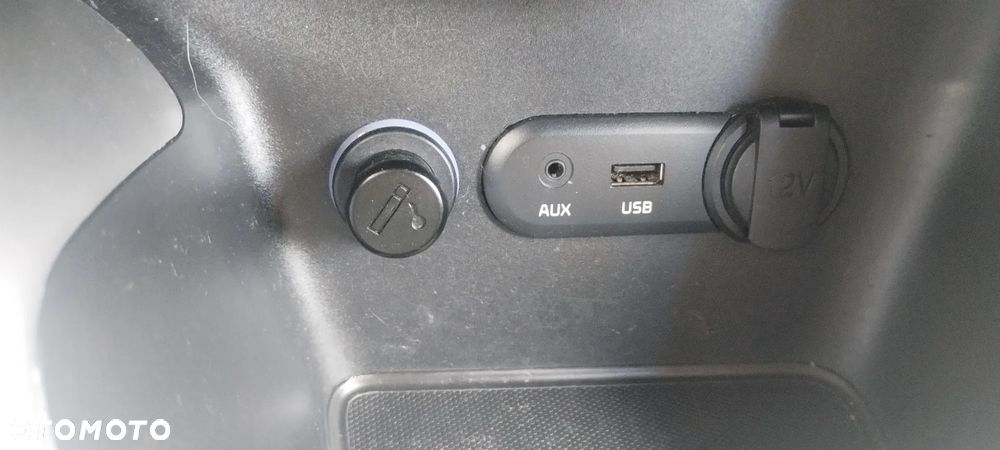 Kia Ceed - 35