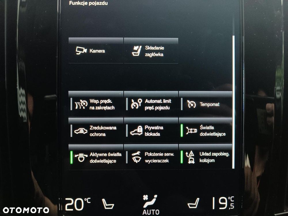 Volvo V90 Cross Country B5 D AWD Pro - 23
