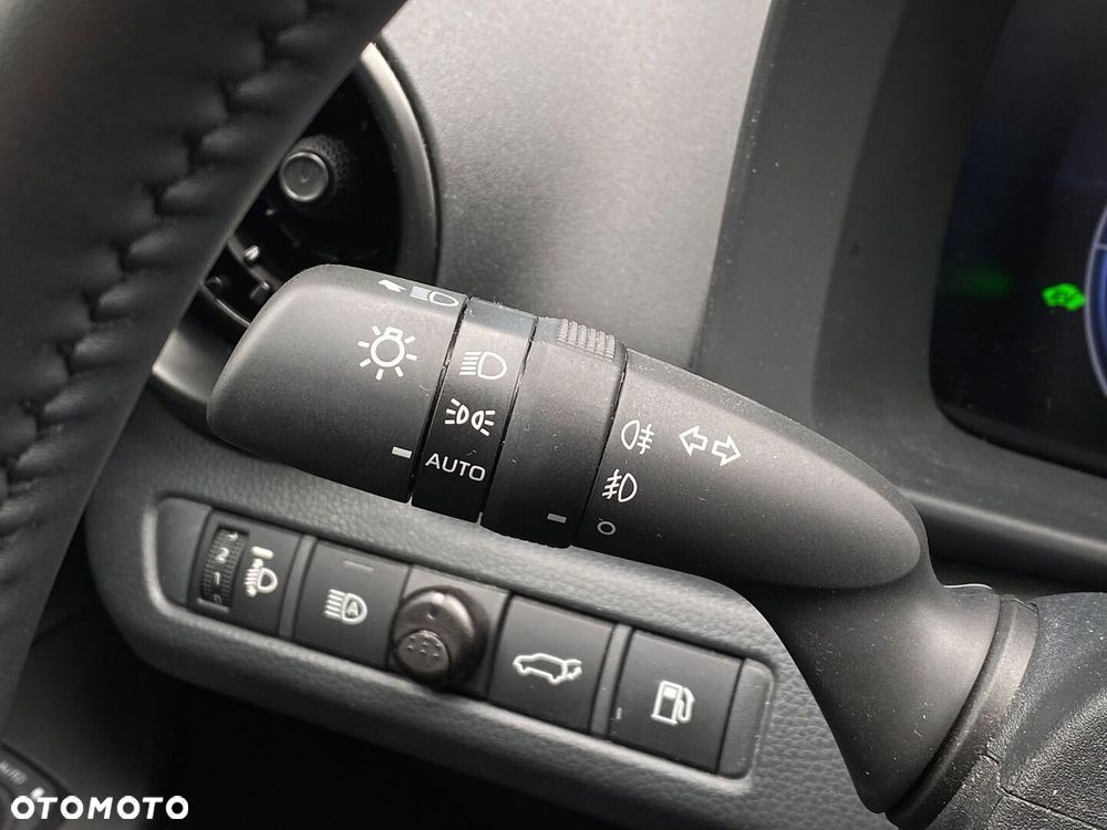 Toyota C-HR 2.0 Hybrid Dynamic Force Executive AWD - 27