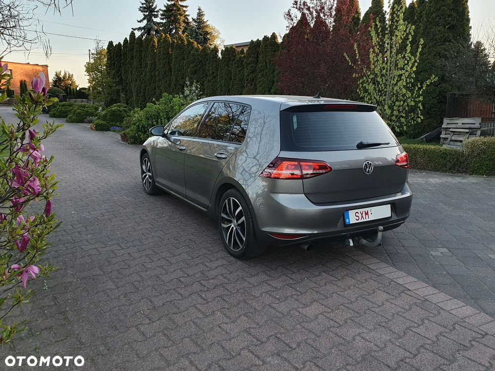 Volkswagen Golf 1.6 BlueTDI DSG Comfortline - 5