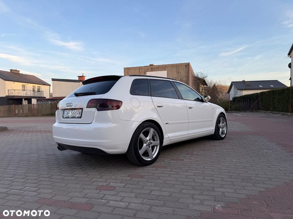 Audi A3 Sportback - 9