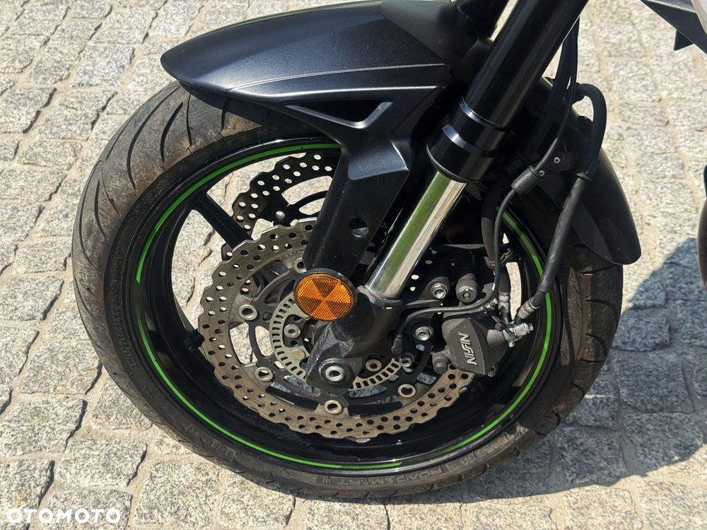 Kawasaki Versys 650 - 35