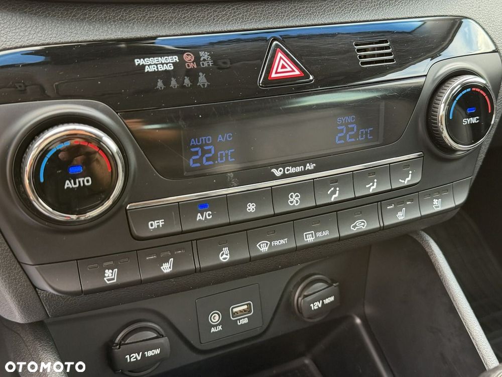 Hyundai Tucson blue 1.7 CRDi 2WD Trend - 26