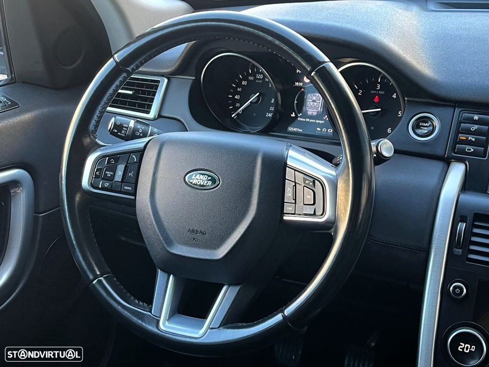 Land Rover Discovery Sport D150 HSE - 28