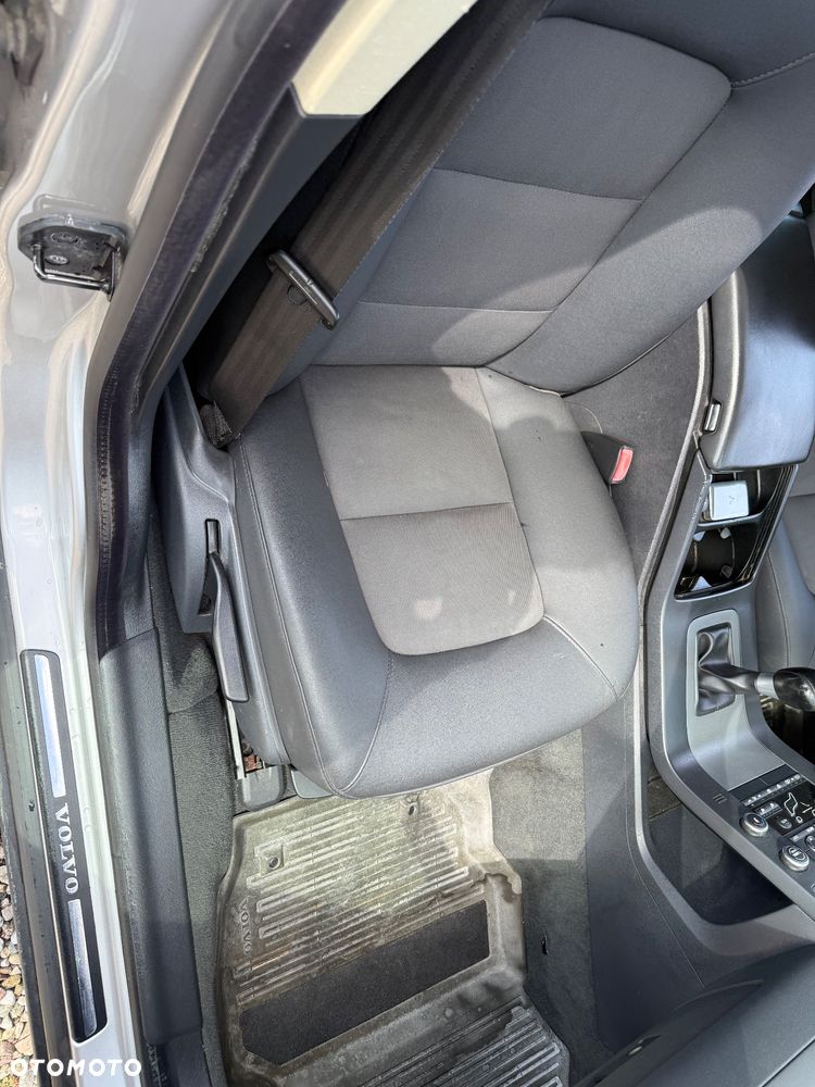 Volvo V70 2.0 - 16