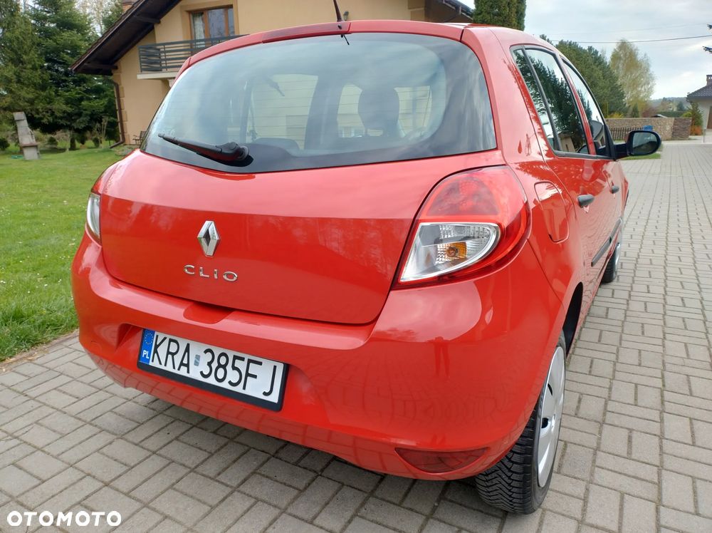 Renault Clio 1.2 16V 75 Dynamique - 7