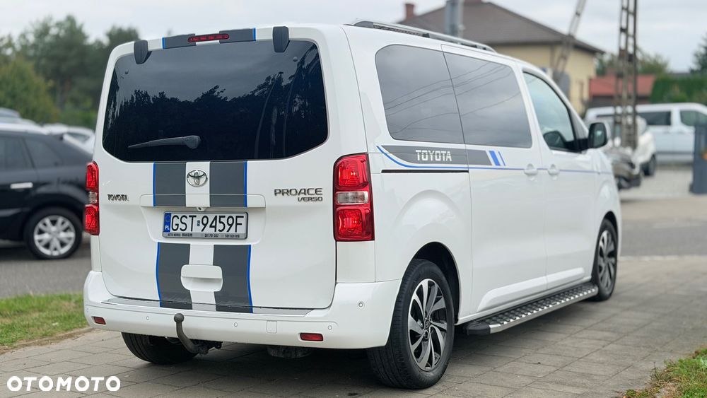 Toyota ProAce Kombi D-4D Medium 2,8t - 6