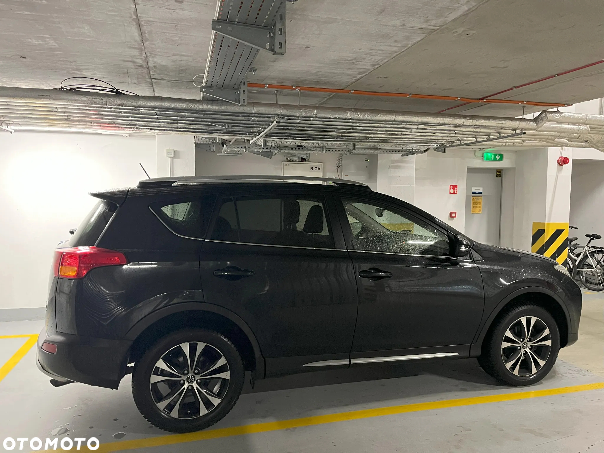 Toyota RAV4 2.0 D-4D Premium - 3