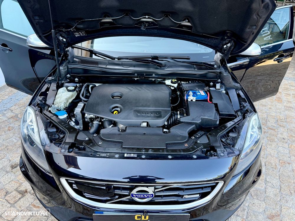 Volvo V40 1.6 D2 R-Design - 28