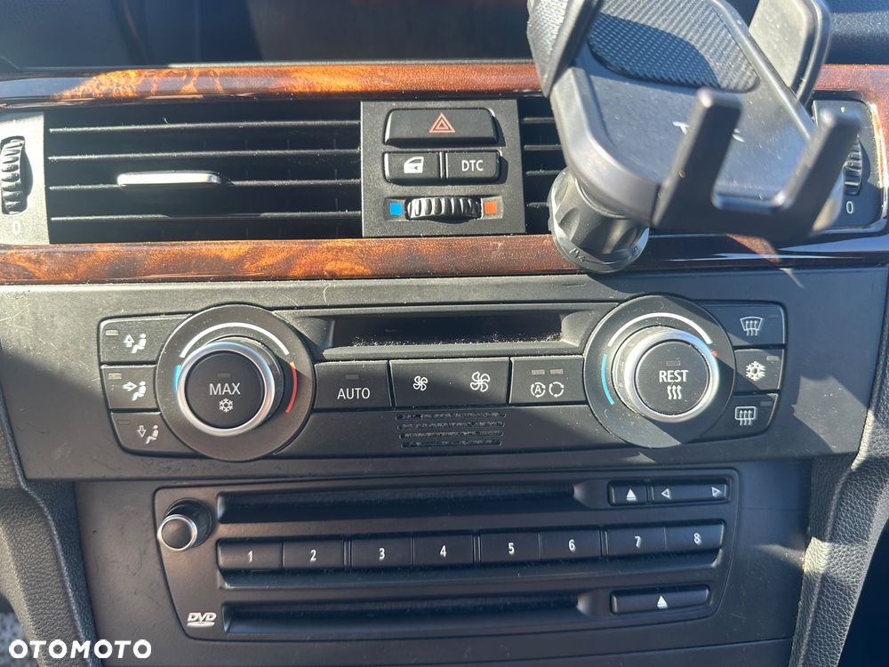 BMW Seria 3 325xi - 10