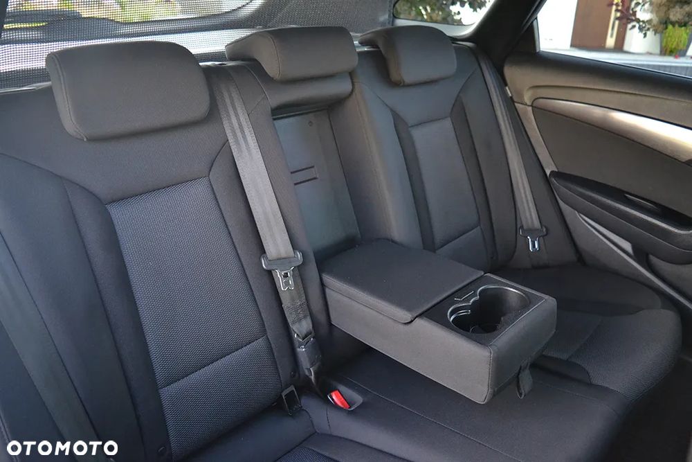 Hyundai i40 - 24