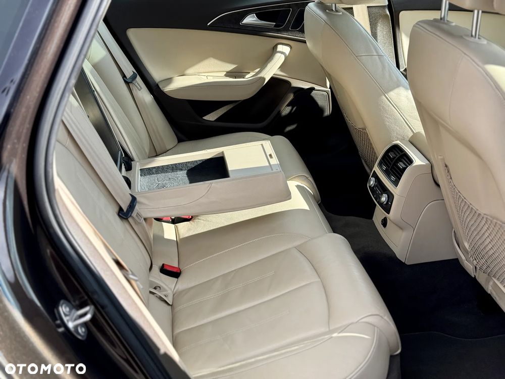 Audi A6 Avant 2.0 TDI Ultra S tronic - 36