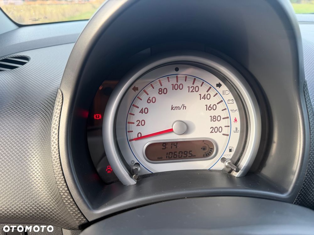 Suzuki Splash 1.0 Club - 16